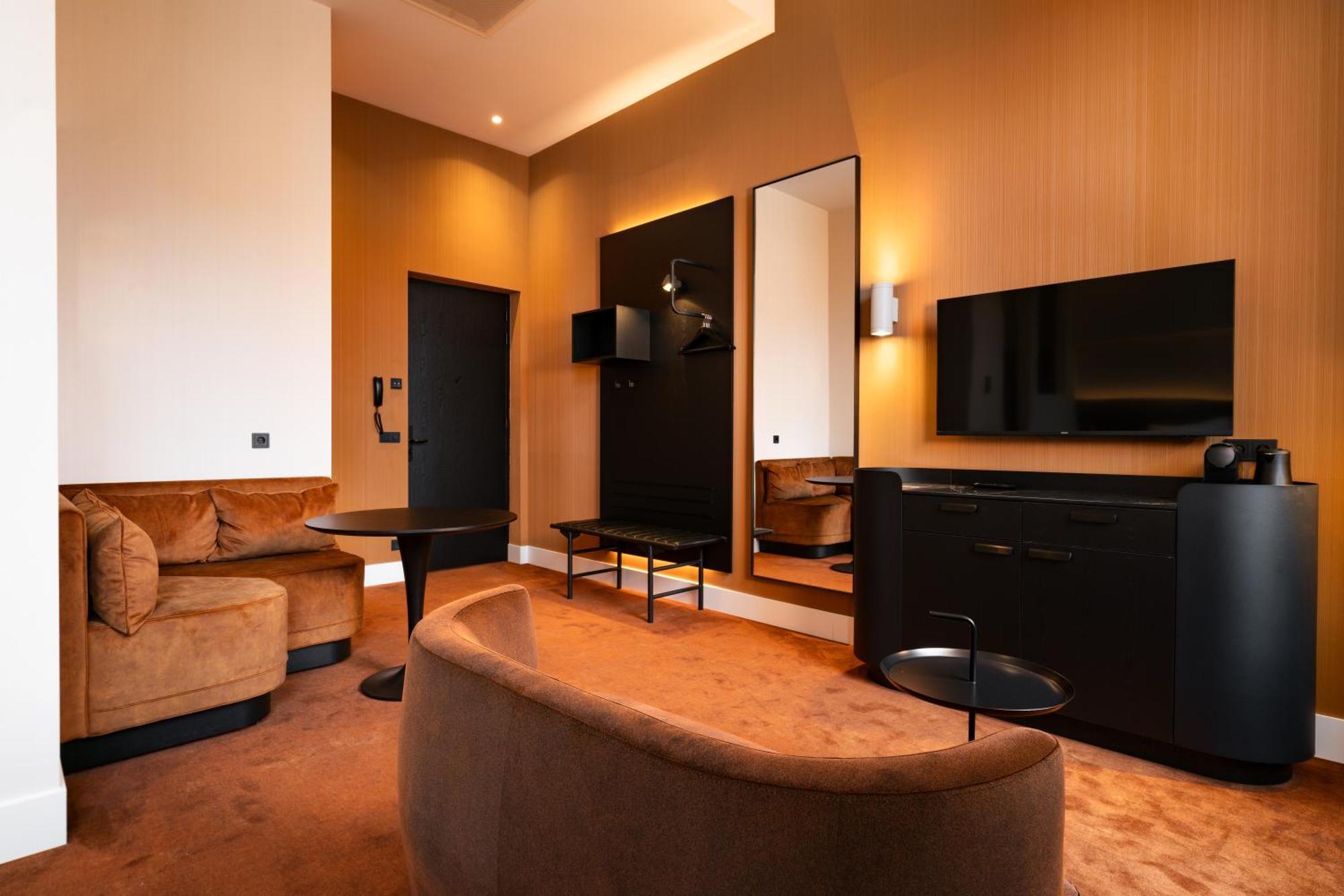 Van Der Valk Theaterhotel De Oranjerie Roermond Εξωτερικό φωτογραφία
