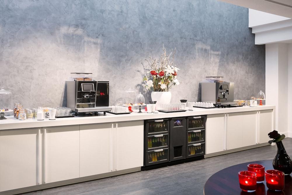 Van Der Valk Theaterhotel De Oranjerie Roermond Εξωτερικό φωτογραφία